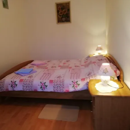 Apartment Vesna *